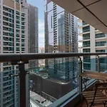 1Br Cool Vibes Pool Views Dubai Marina